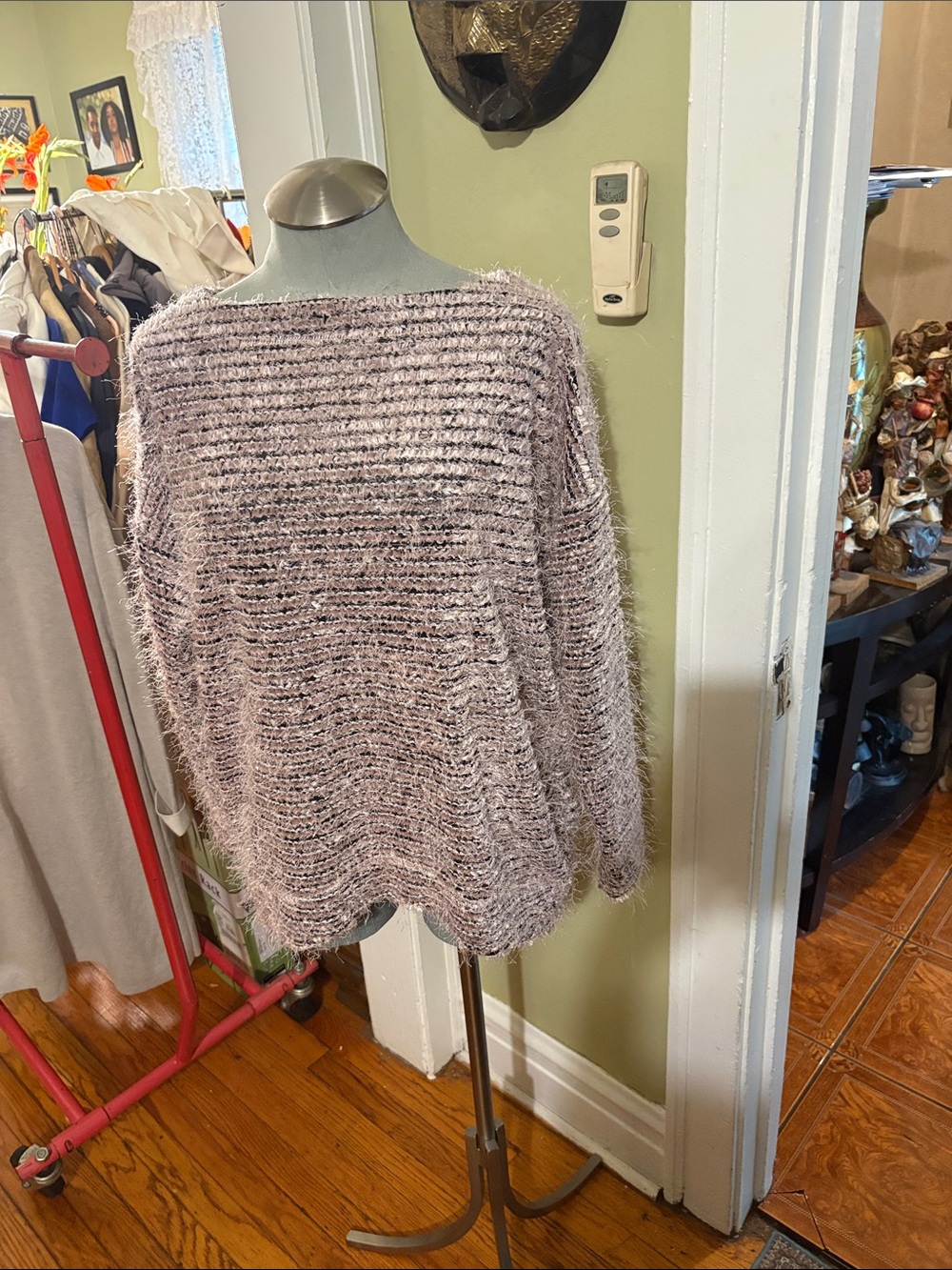 Jones New York Lavender Fuzzy Knit Pullover Sweater